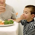 Cách đơn giản trị biếng ăn ở trẻ